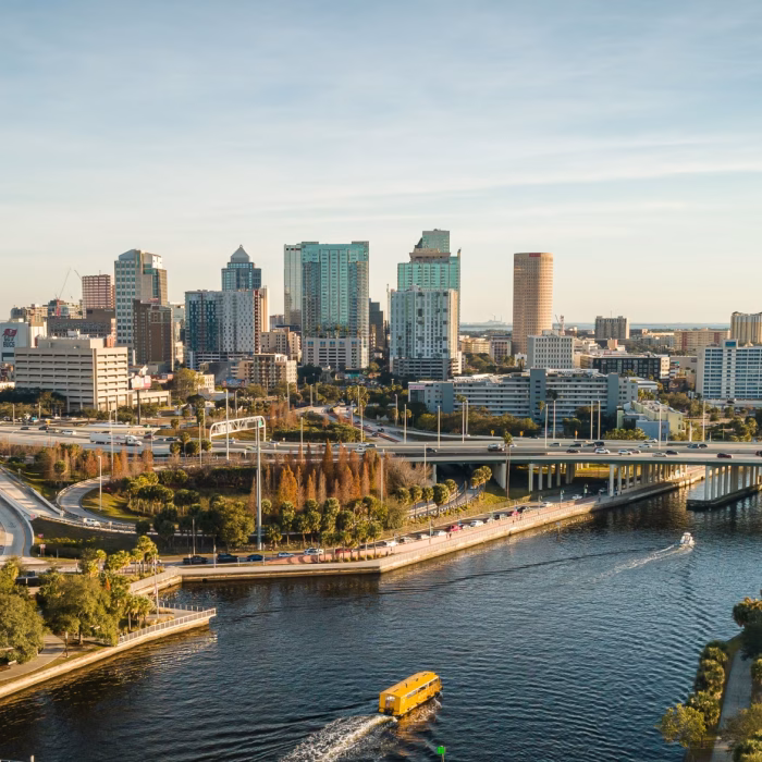 Urban vs. Suburban Senior Living: What’s Right for Your Loved One in the U.S?