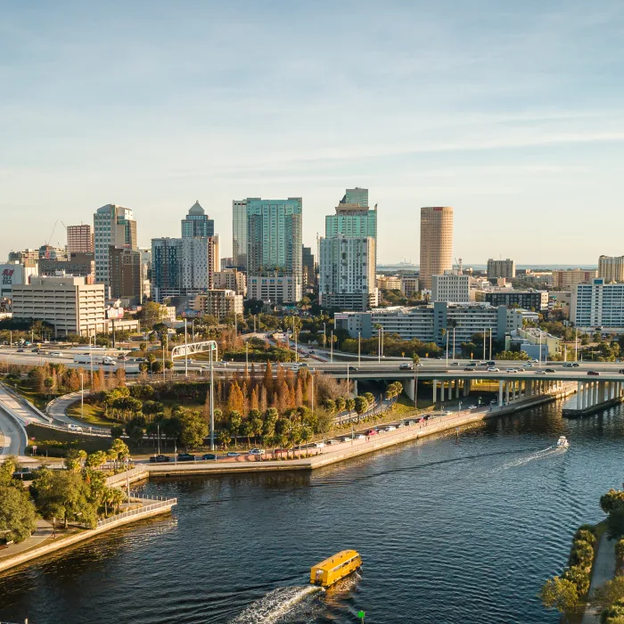 Urban vs. Suburban Senior Living: What’s Right for Your Loved One in the U.S?